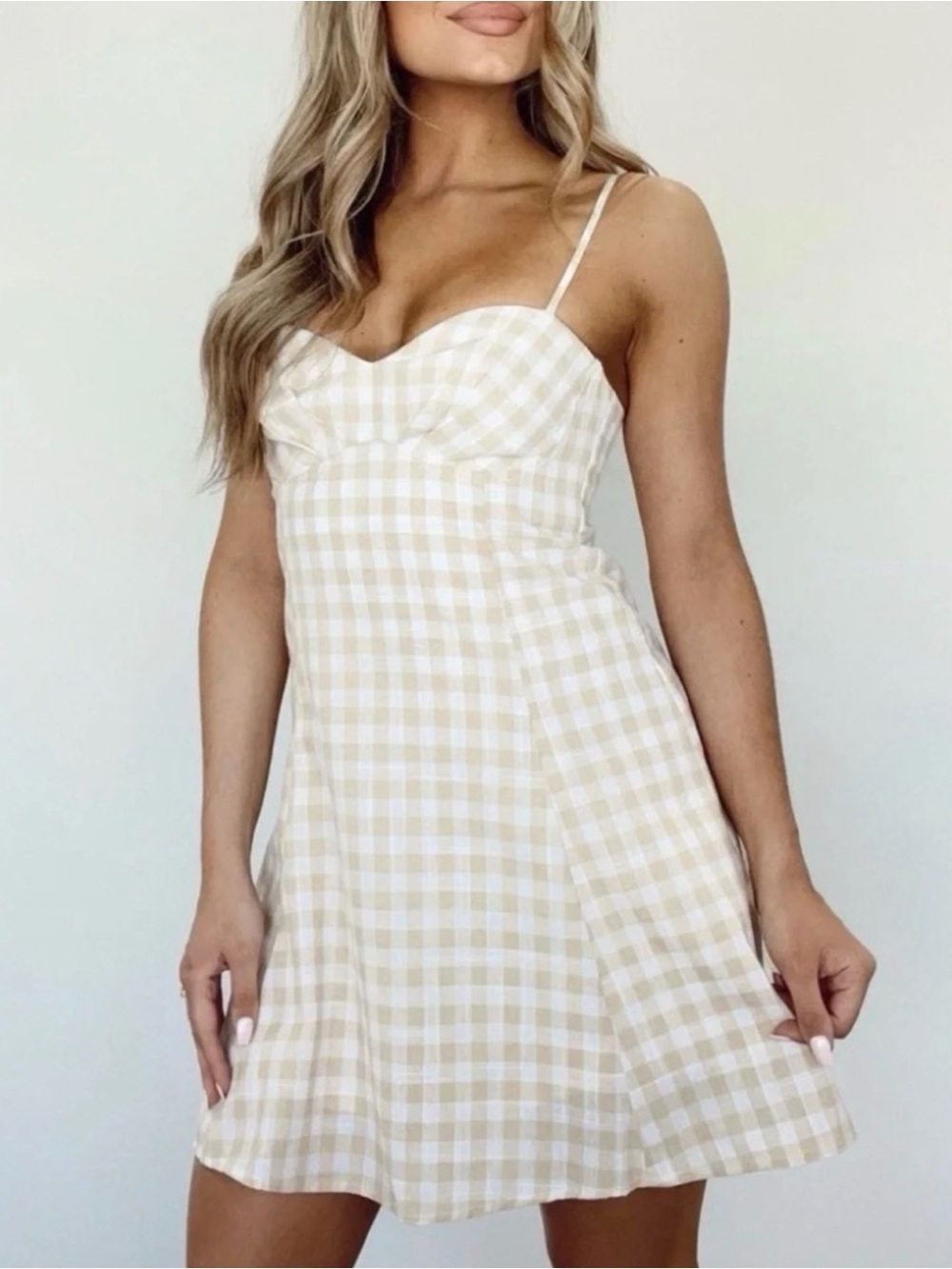 New Promesa Beige Gingham Dress - Picture 3 of 8